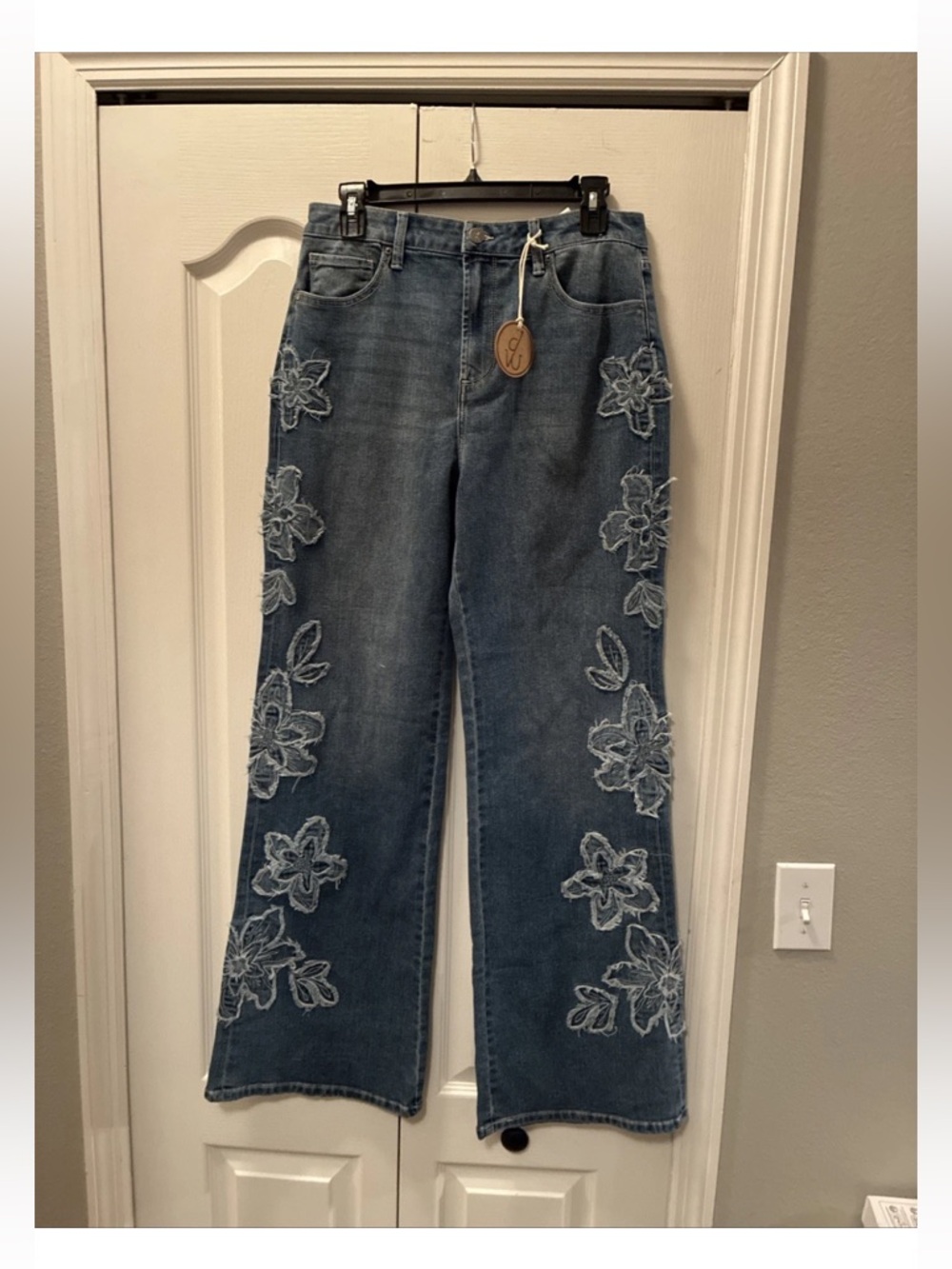 Driftwood ladies bootcut flower jeans Carlie